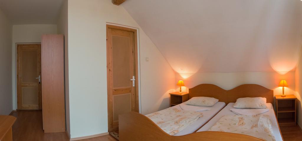 Beluci Panzio Hotel Odorheiu Secuiesc Luaran gambar