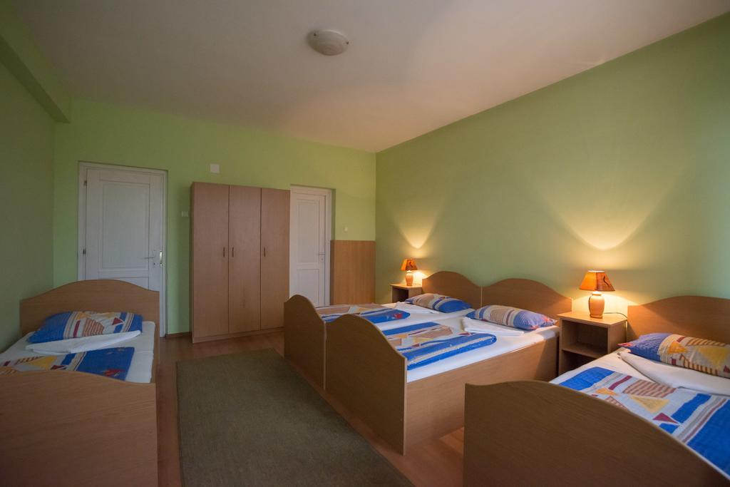 Beluci Panzio Hotel Odorheiu Secuiesc Luaran gambar