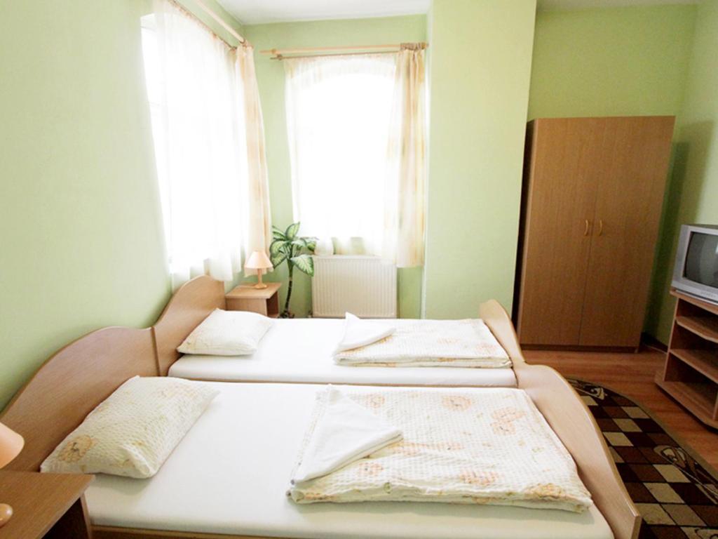 Beluci Panzio Hotel Odorheiu Secuiesc Luaran gambar